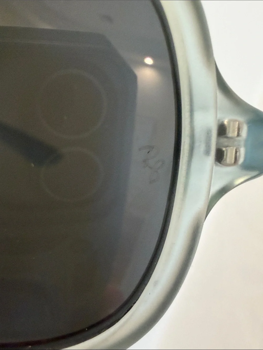 Ray-Ban authentic ray